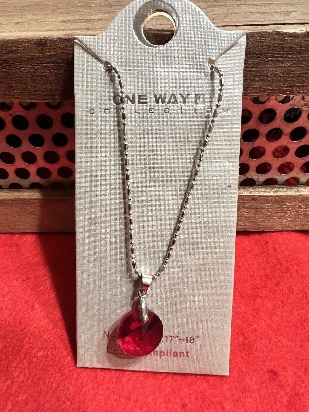One Way Collection Necklace Round Red Stone Gold Tone Chain 17" To 18”